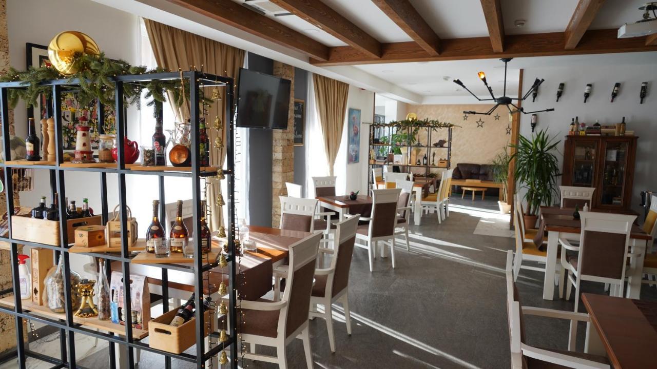 Hotel Serdar Мойковац Экстерьер фото