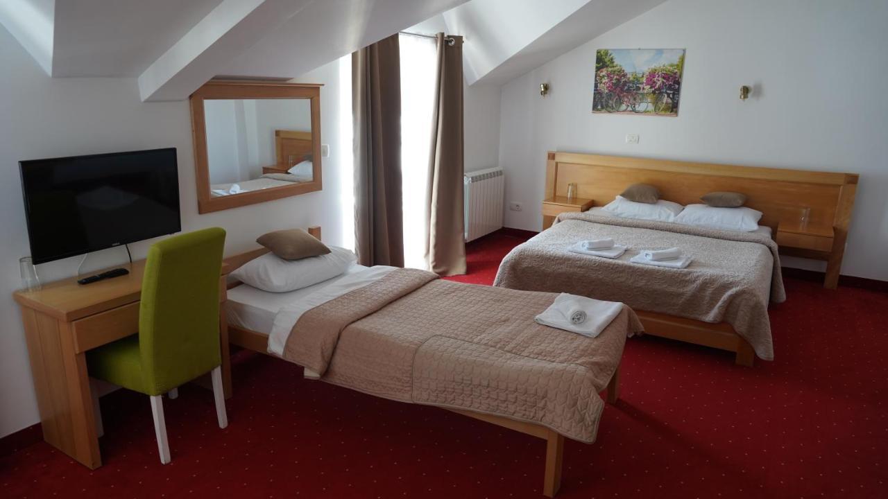 Hotel Serdar Мойковац Экстерьер фото