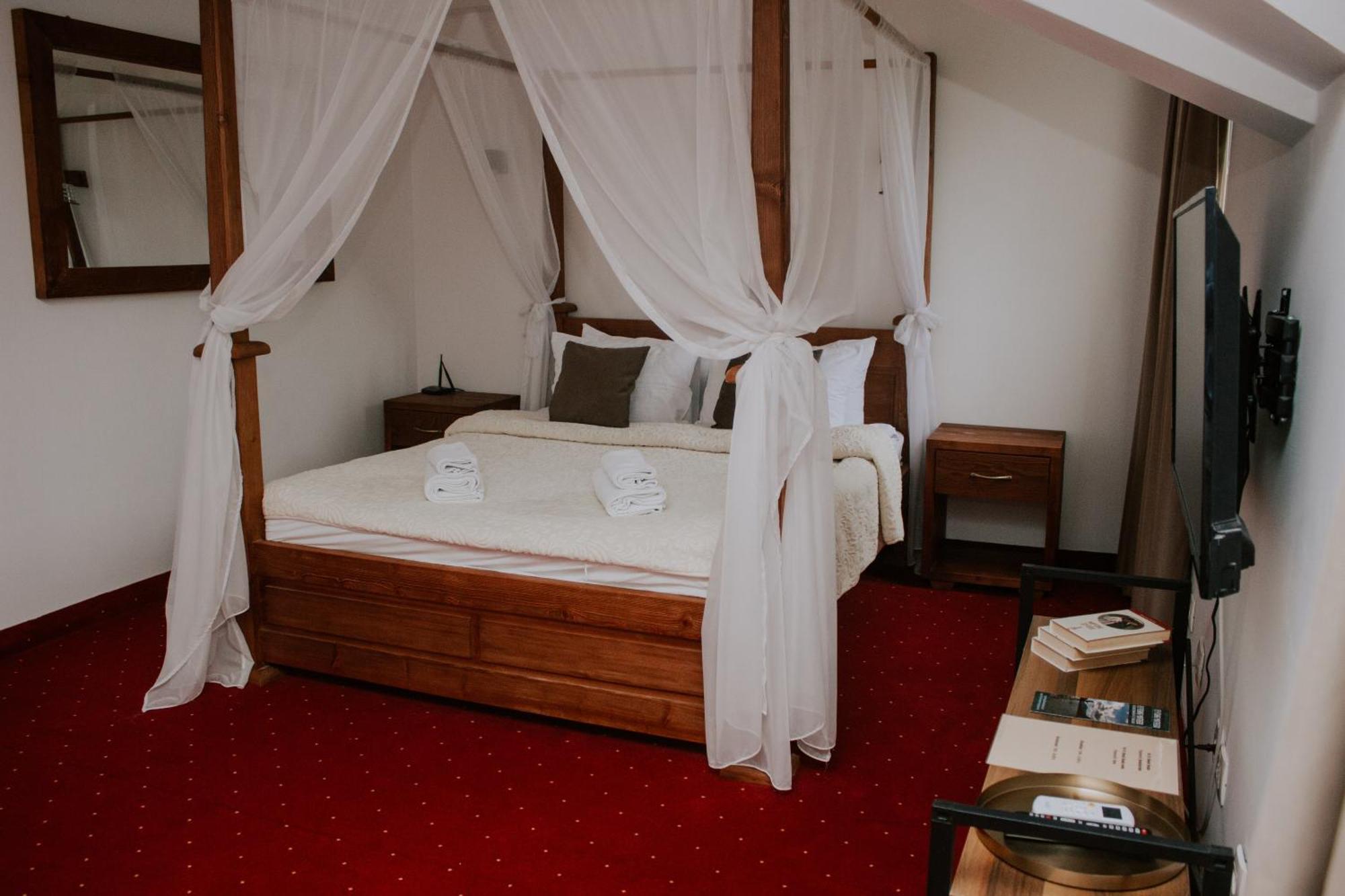 Hotel Serdar Мойковац Экстерьер фото