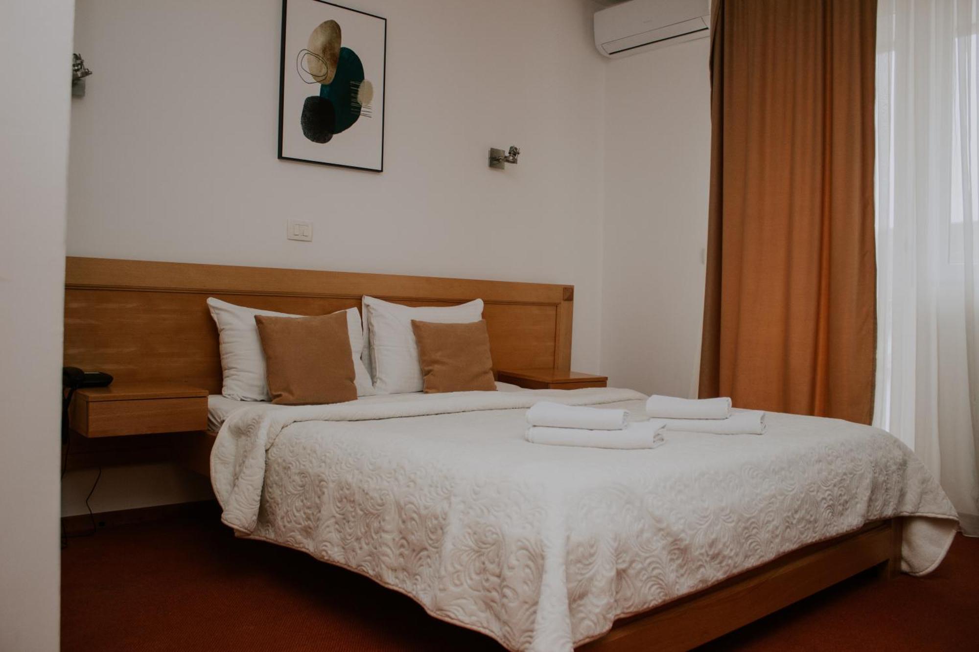 Hotel Serdar Мойковац Экстерьер фото